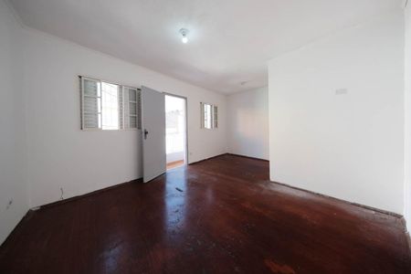 Casa à venda com 120m², 3 quartos e 2 vagasSuíte