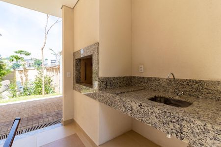 Apartamento para alugar com 45m², 2 quartos e sem vagaÁrea comum - Churrasqueira