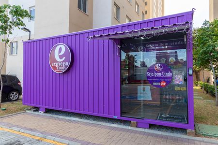 Apartamento para alugar com 45m², 2 quartos e sem vagaMercadinho 24h