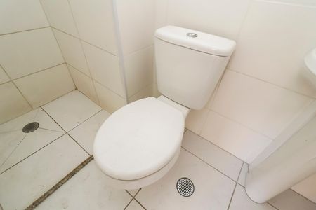 Apartamento para alugar com 45m², 2 quartos e sem vagaBanheiro