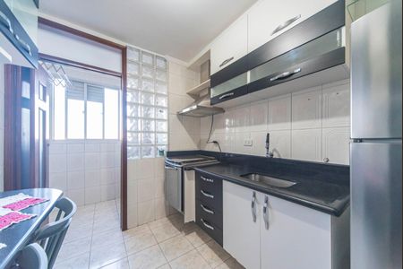 Apartamento à venda com 55m², 2 quartos e 1 vaga Apartamento à venda com 55m², 2 quartos e 1 vagaCozinha