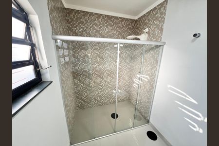 Casa à venda com 164m², 3 quartos e 3 vagas Casa à venda com 164m², 3 quartos e 3 vagasBanheiro da Suíte