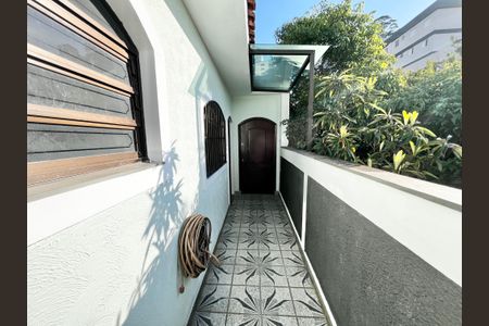 Casa à venda com 164m², 3 quartos e 3 vagas