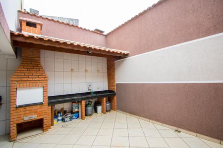 Casa à venda com 215m², 3 quartos e 2 vagasQuintal/Espaço gourmet
