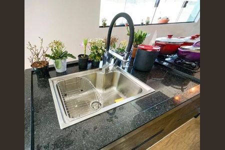 cozinha de casa de condomínio à venda com 4 quartos, 375m² em Jardim Vila Formosa, São Paulo