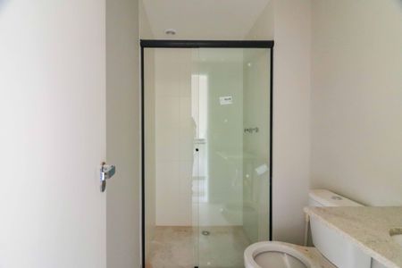 Banheiro de kitnet/studio à venda com 1 quarto, 31m² em Butantã, São Paulo