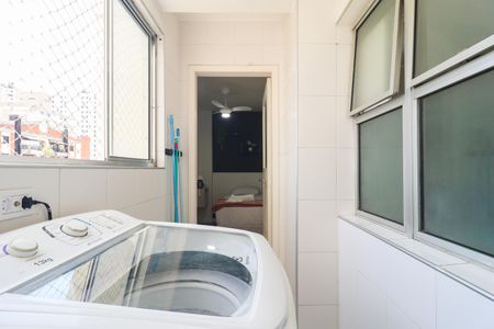 Apartamento à venda com 65m², 3 quartos e 1 vaga Apartamento à venda com 65m², 3 quartos e 1 vagaÁrea de Serviço