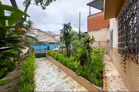 Apartamento para alugar com 60m², 2 quartos e sem vagaÁrea comum