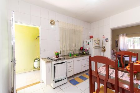 Casa para alugar com 77m², 1 quarto e sem vagaCozinha