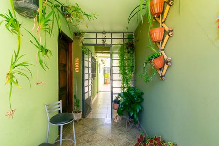 Casa para alugar com 85m², 2 quartos e sem vagaÁrea comum