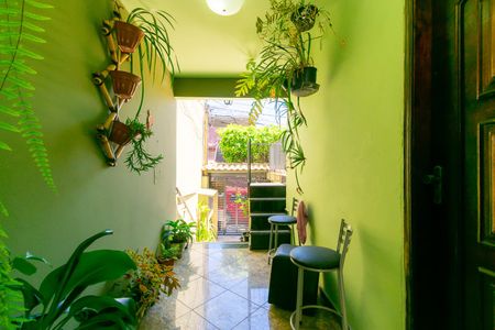 Casa para alugar com 85m², 2 quartos e sem vagaÁrea comum