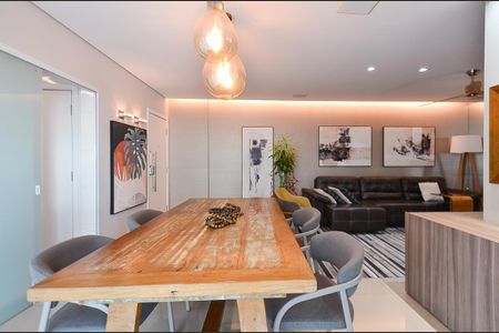 Apartamento à venda com 147m², 4 quartos e 4 vagasSala de Jantar