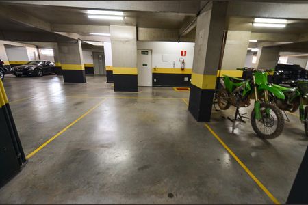 Apartamento à venda com 147m², 4 quartos e 4 vagasGaragem