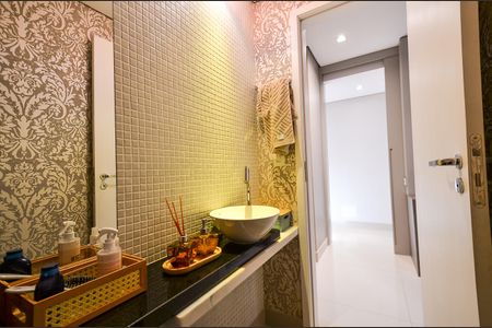 Apartamento à venda com 147m², 4 quartos e 4 vagasLavabo