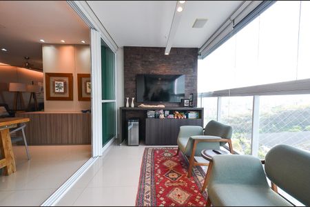 Apartamento à venda com 147m², 4 quartos e 4 vagasVaranda