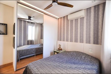 Apartamento à venda com 147m², 4 quartos e 4 vagasSuíte 2