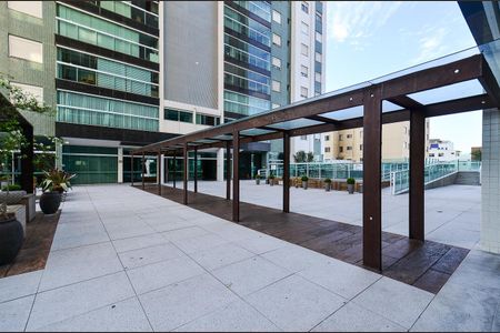 Apartamento à venda com 147m², 4 quartos e 4 vagasÁrea comum