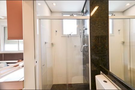 Apartamento à venda com 147m², 4 quartos e 4 vagasBanheiro da Suíte 1