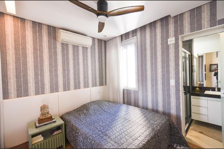 Apartamento à venda com 147m², 4 quartos e 4 vagasSuíte 2