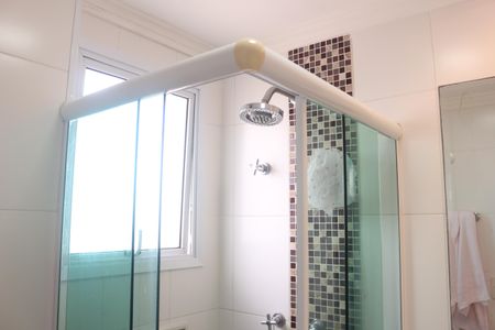 Apartamento à venda com 71m², 3 quartos e 2 vagasBanheiro da Suíte 1