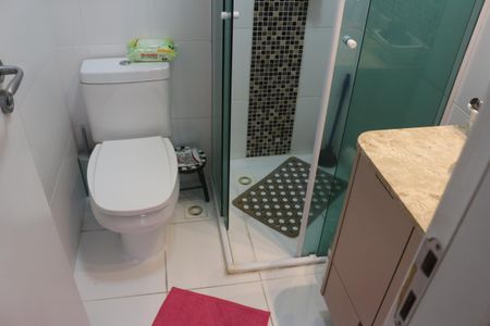 Apartamento à venda com 71m², 3 quartos e 2 vagasBanheiro 1