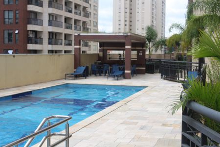 Apartamento à venda com 71m², 3 quartos e 2 vagasÁrea comum - Piscina