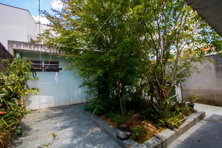 Casa à venda com 56m², 2 quartos e 2 vagasQuintal