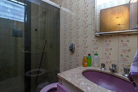 Casa à venda com 150m², 3 quartos e 2 vagasbanheiro social_1