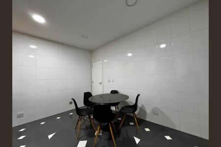 Casa de condomínio à venda com 280m², 4 quartos e 2 vagasCozinha