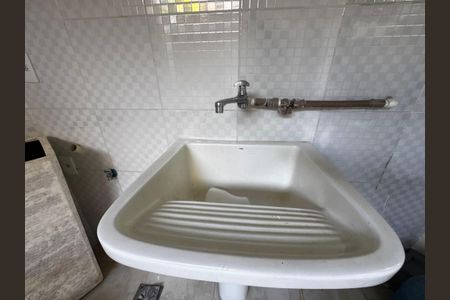 Casa de condomínio à venda com 280m², 4 quartos e 2 vagasÁrea de Serviço