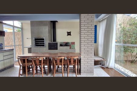 Casa para alugar com 290m², 4 quartos e 4 vagasÁrea Gourmet