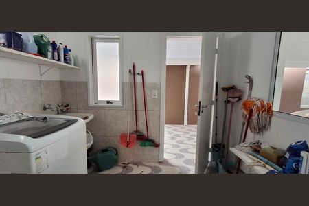 Casa para alugar com 290m², 4 quartos e 4 vagasÁrea de Serviço