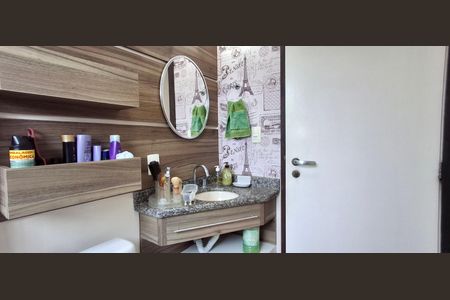 Casa para alugar com 290m², 4 quartos e 4 vagasBanheiro Social