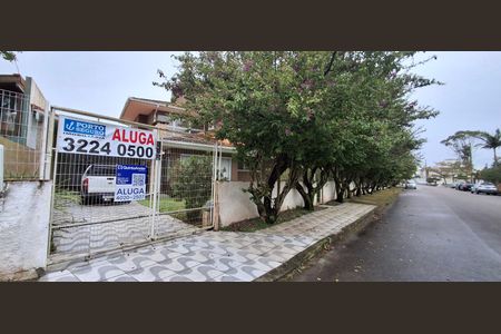 Casa para alugar com 290m², 4 quartos e 4 vagasFachada