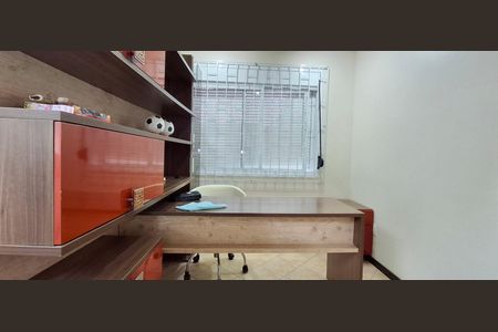 Casa para alugar com 290m², 4 quartos e 4 vagasQuarto 3