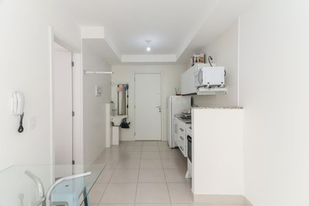 Apartamento para alugar com 30m², 1 quarto e sem vaga Apartamento para alugar com 30m², 1 quarto e sem vagaCozinha e Área de Serviço