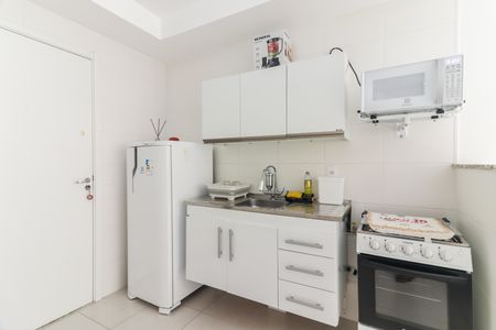 Apartamento para alugar com 30m², 1 quarto e sem vaga Apartamento para alugar com 30m², 1 quarto e sem vagaCozinha e Área de Serviço