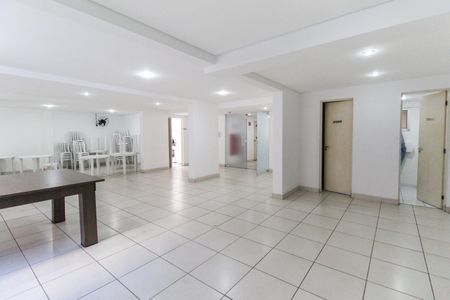 Apartamento para alugar com 52m², 2 quartos e 1 vagaÁrea comum