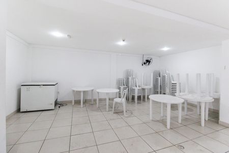 Apartamento para alugar com 52m², 2 quartos e 1 vagaÁrea comum