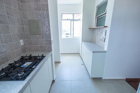 Apartamento à venda com 90m², 3 quartos e 2 vagas Apartamento à venda com 90m², 3 quartos e 2 vagascozinha