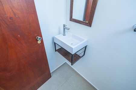 Apartamento à venda com 90m², 3 quartos e 2 vagas Apartamento à venda com 90m², 3 quartos e 2 vagaslavabo