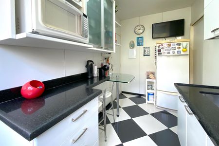 Apartamento à venda com 111m², 3 quartos e 2 vagas Apartamento à venda com 111m², 3 quartos e 2 vagasCozinha