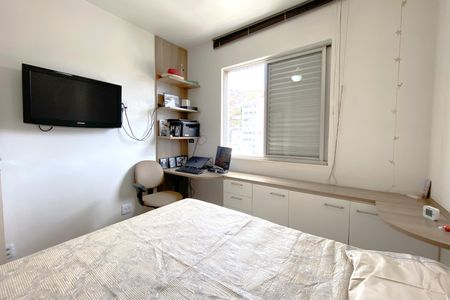 Apartamento à venda com 111m², 3 quartos e 2 vagas Apartamento à venda com 111m², 3 quartos e 2 vagasQuarto 2