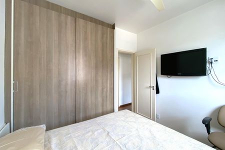 Apartamento à venda com 111m², 3 quartos e 2 vagas Apartamento à venda com 111m², 3 quartos e 2 vagasQuarto 2