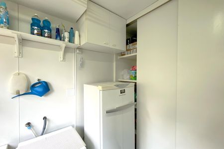 Apartamento à venda com 111m², 3 quartos e 2 vagas Apartamento à venda com 111m², 3 quartos e 2 vagasÁrea de Serviço