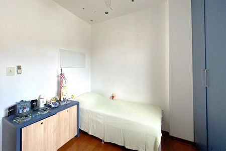 Apartamento à venda com 111m², 3 quartos e 2 vagas Apartamento à venda com 111m², 3 quartos e 2 vagasQuarto 3