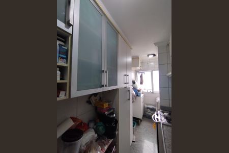 Apartamento à venda com 75m², 3 quartos e 2 vagas Apartamento à venda com 75m², 3 quartos e 2 vagasCozinha - Armários