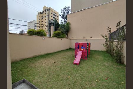 Apartamento à venda com 75m², 3 quartos e 2 vagas Apartamento à venda com 75m², 3 quartos e 2 vagasÁrea comum - Playground