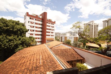 Apartamento à venda com 100m², 3 quartos e 2 vagasVista