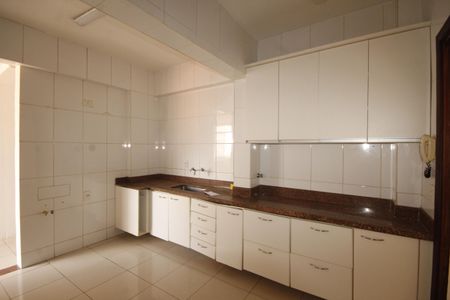 Apartamento à venda com 100m², 3 quartos e 2 vagasCozinha